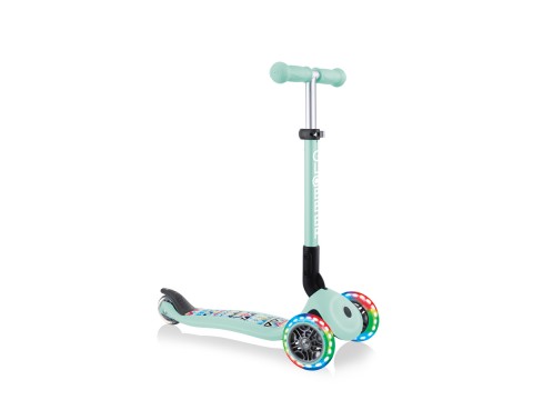 GLOBBER JUNIOR FOLDABLE FANTASY LIGHTS Scooter 3 riteņi 